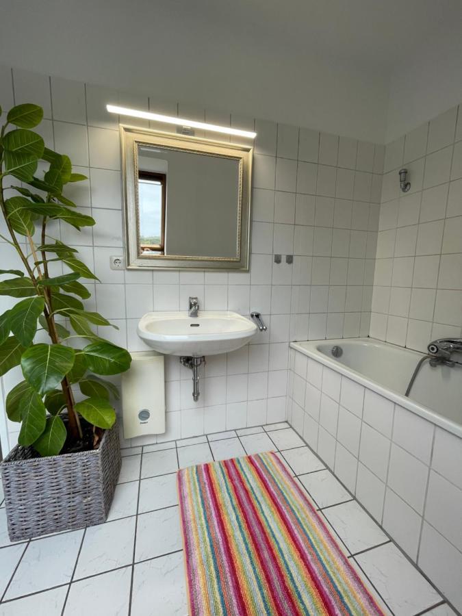 Appartement Mit Zwei Schlafzimmern Borgholzhausen Екстер'єр фото